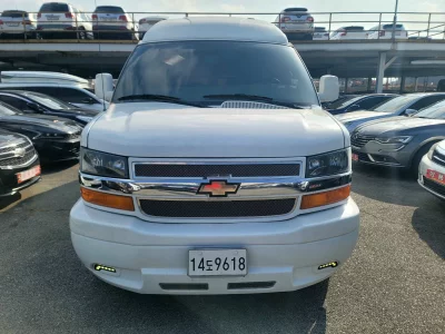Chevrolet Express Van