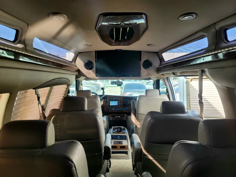 Chevrolet Express Van