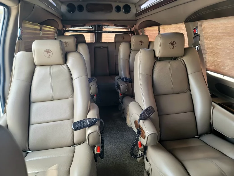 Chevrolet Express Van