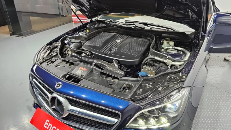 Mercedes-Benz CLS-Class