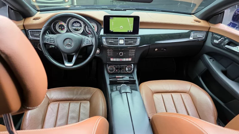 Mercedes-Benz CLS-Class