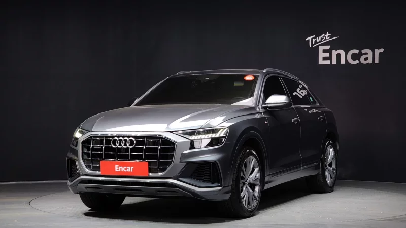 Audi Q8