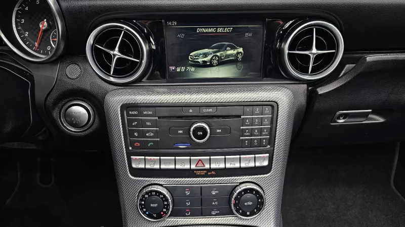 Mercedes-Benz SLC-Class