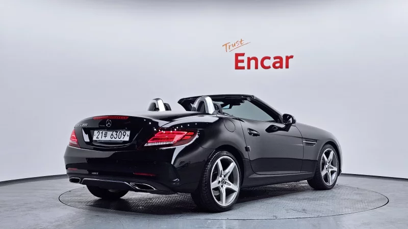 Mercedes-Benz SLC-Class