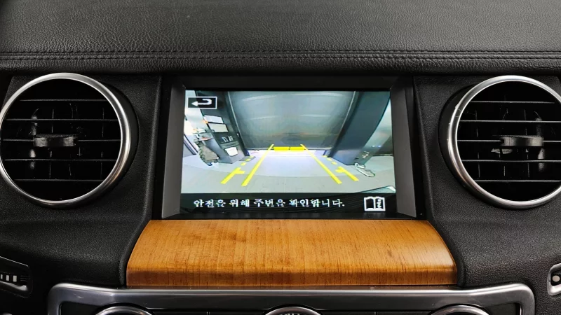 Land Rover DISCOVERY