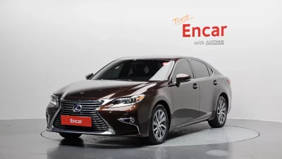 Lexus ES300h