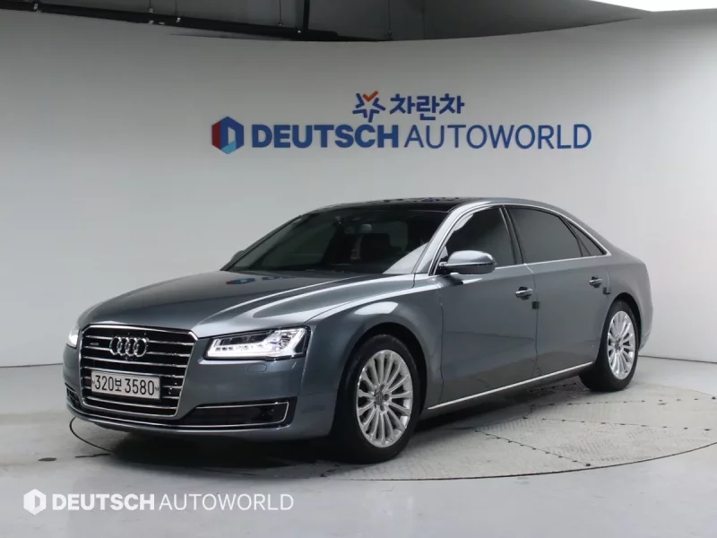 Audi A8
