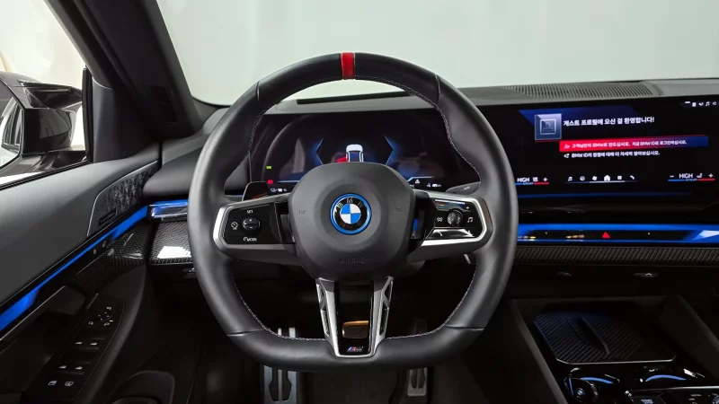 BMW i5