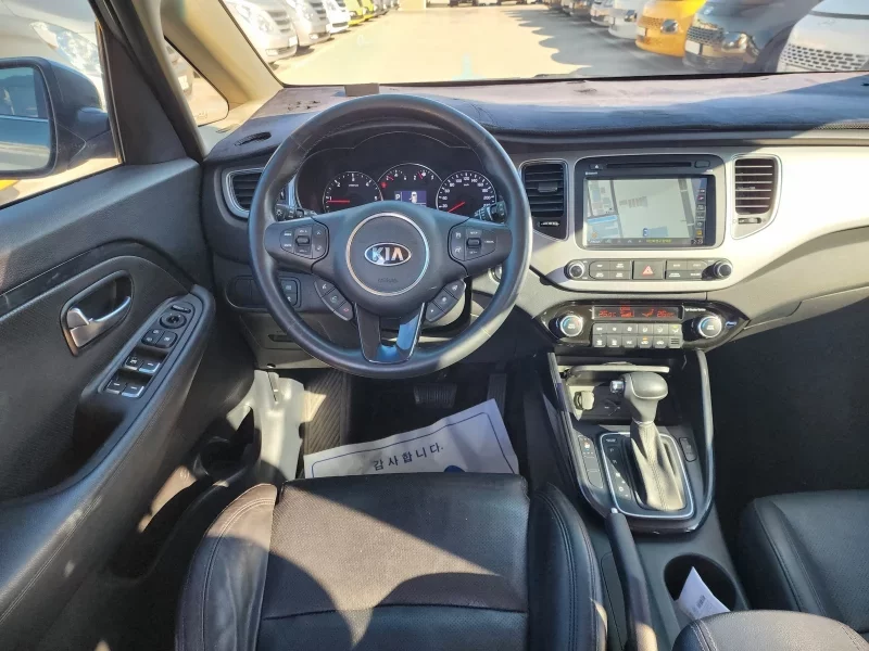 Kia Carens