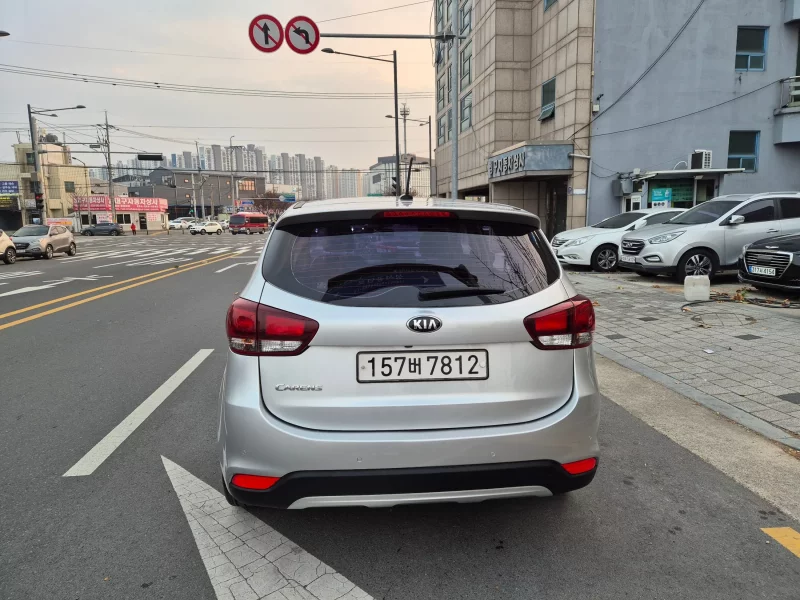 Kia Carens