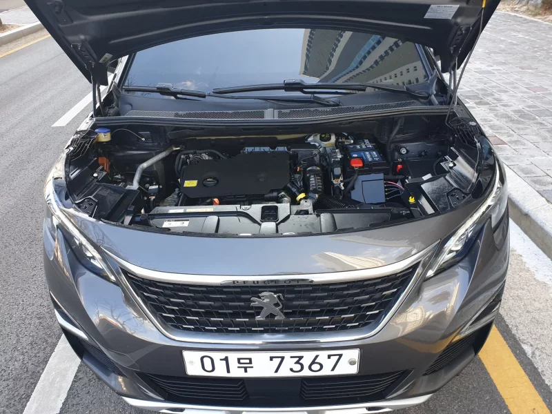 Peugeot 5008