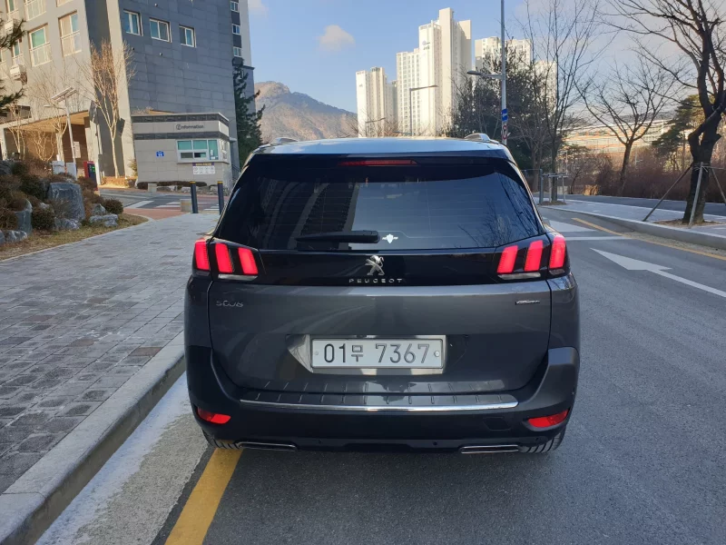 Peugeot 5008