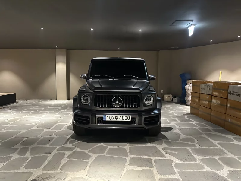 Mercedes-Benz G-Class