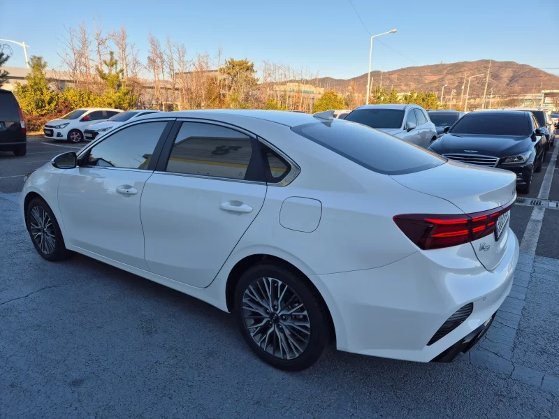 Kia K3