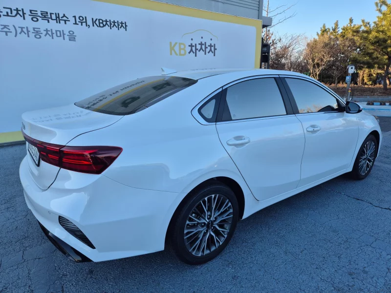 Kia K3