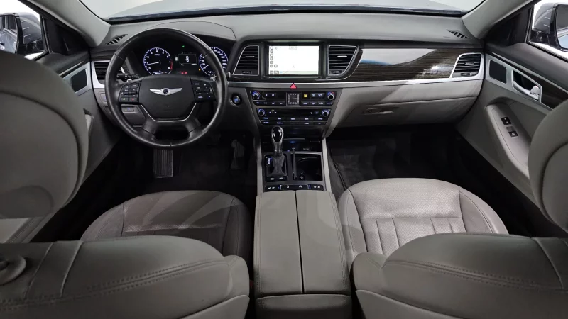 Hyundai Genesis