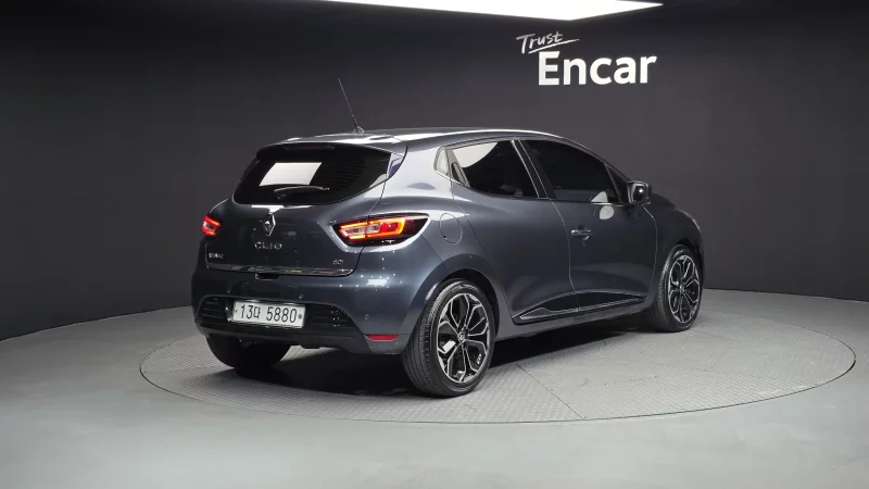 Renault Samsung Cilo