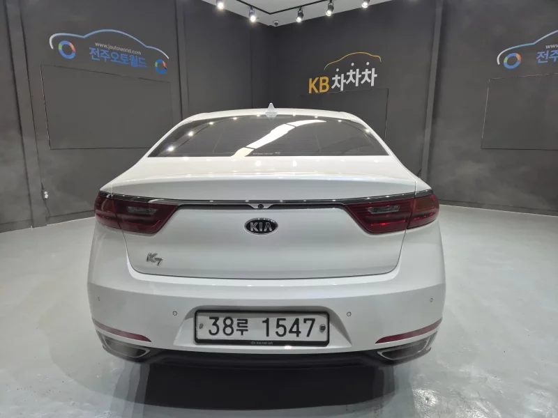 Kia K7