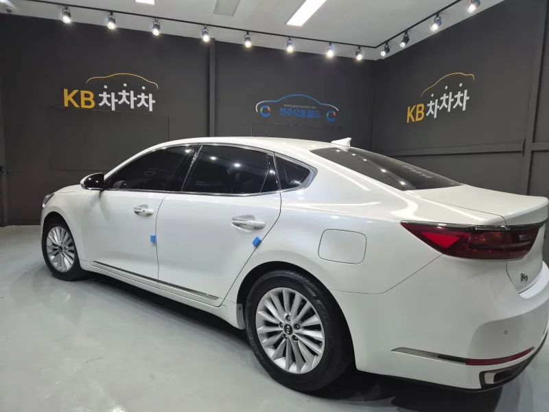 Kia K7