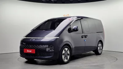 Hyundai Staria
