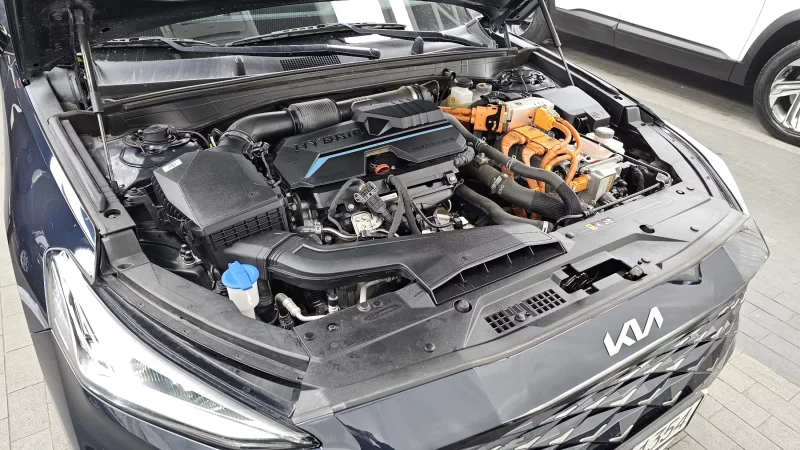 Kia K8