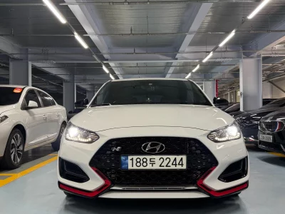 Hyundai Veloster
