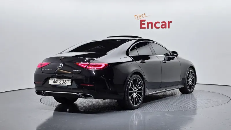 Mercedes-Benz CLS-Class