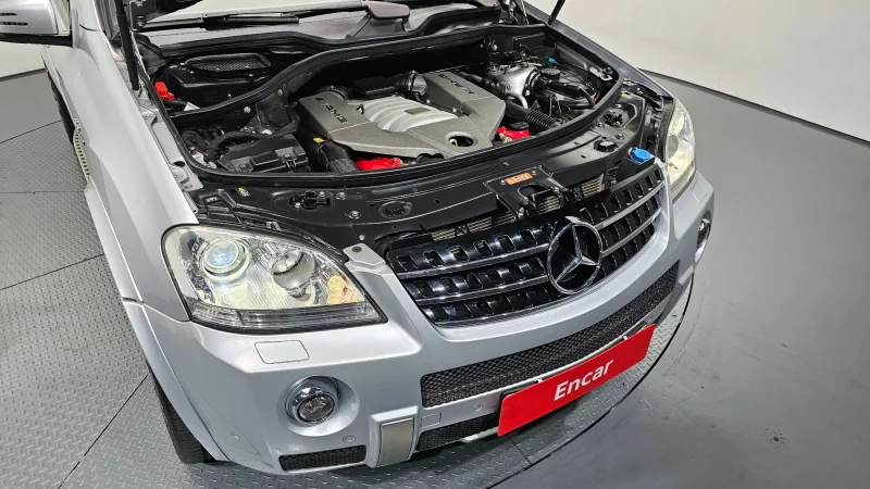 Mercedes-Benz M-class