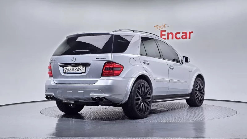 Mercedes-Benz M-class