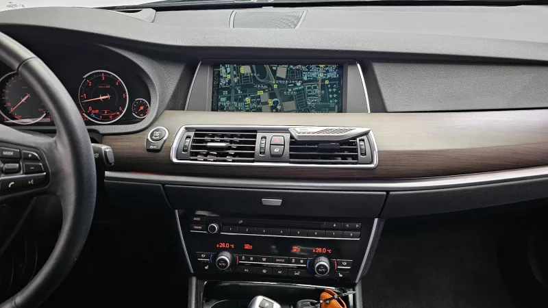 BMW 5-Series Gran Turismo