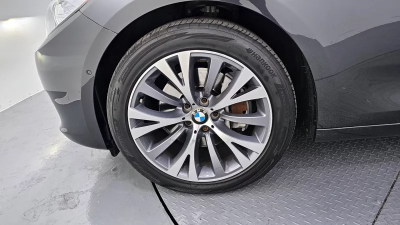 BMW 5-Series Gran Turismo