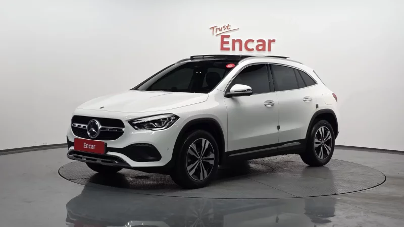 Mercedes-Benz GLA-Class