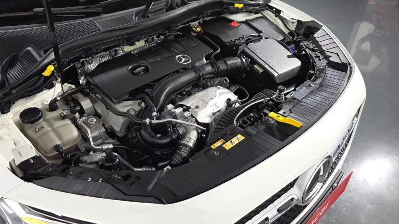 Mercedes-Benz GLA-Class