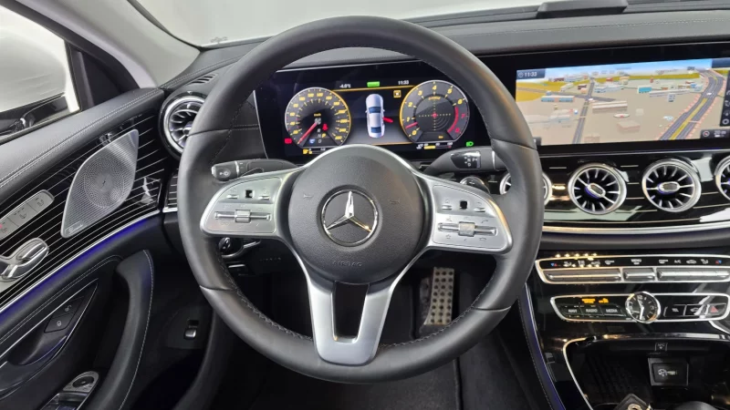 Mercedes-Benz CLS-Class