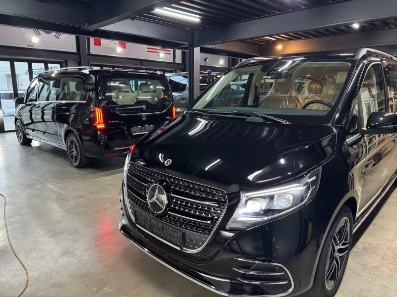 Mercedes-Benz V-Class