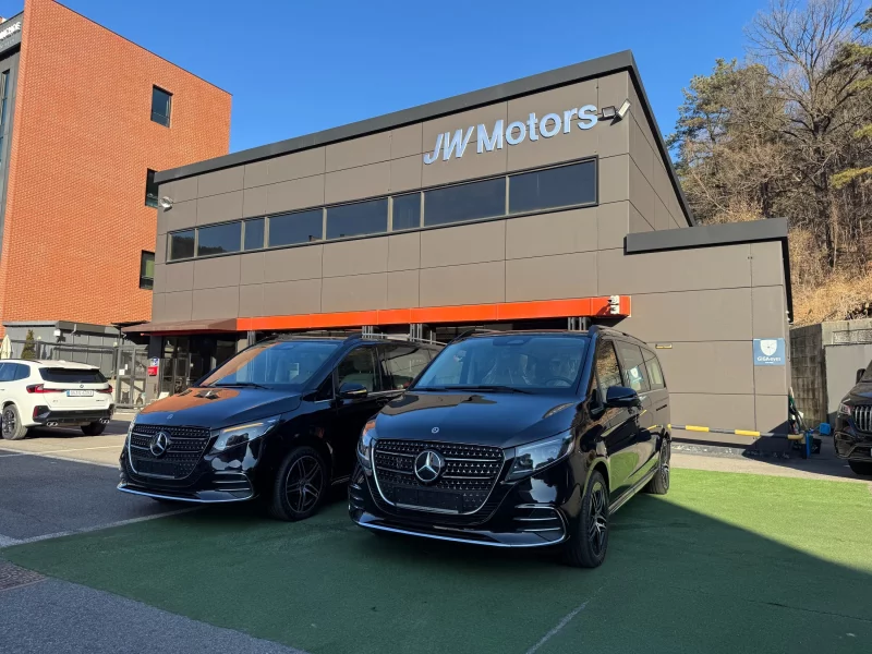 Mercedes-Benz V-Class