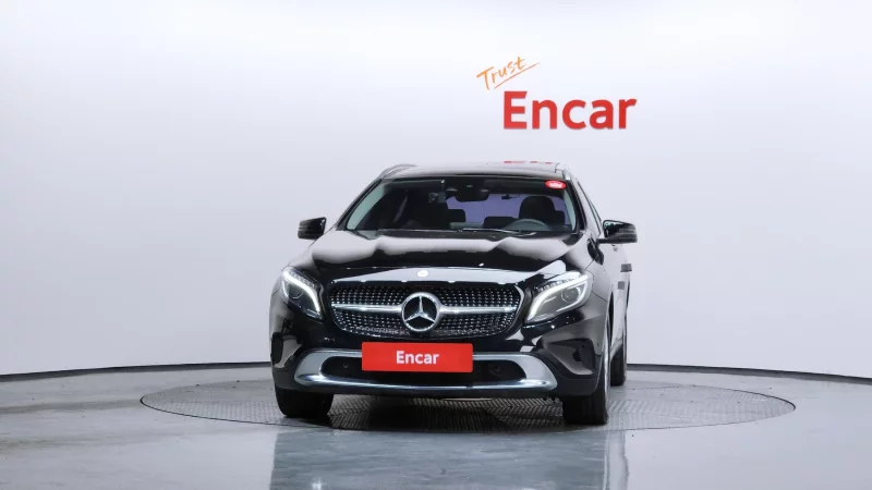 Mercedes-Benz GLA-Class