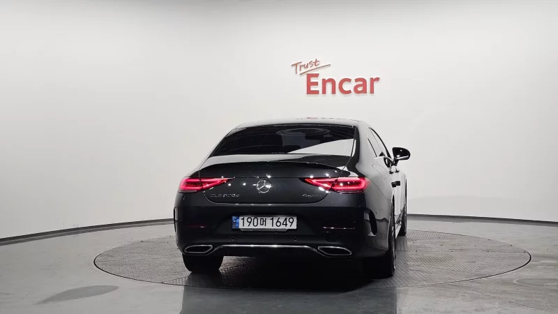 Mercedes-Benz CLS-Class