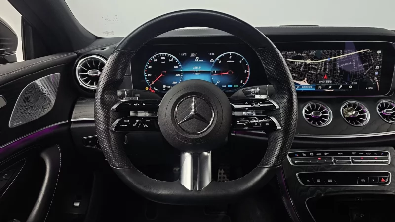 Mercedes-Benz CLS-Class