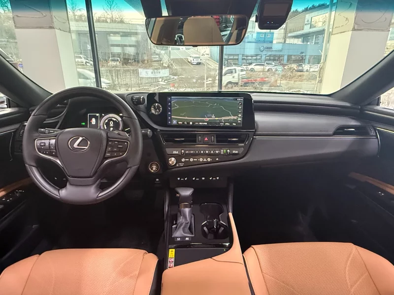 Lexus ES300h