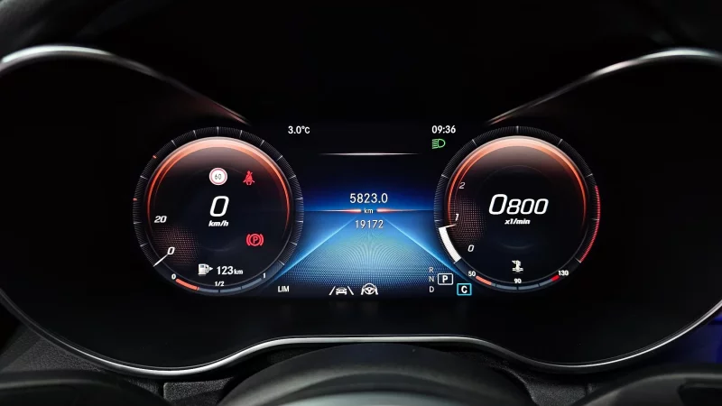 Mercedes-Benz C-Class