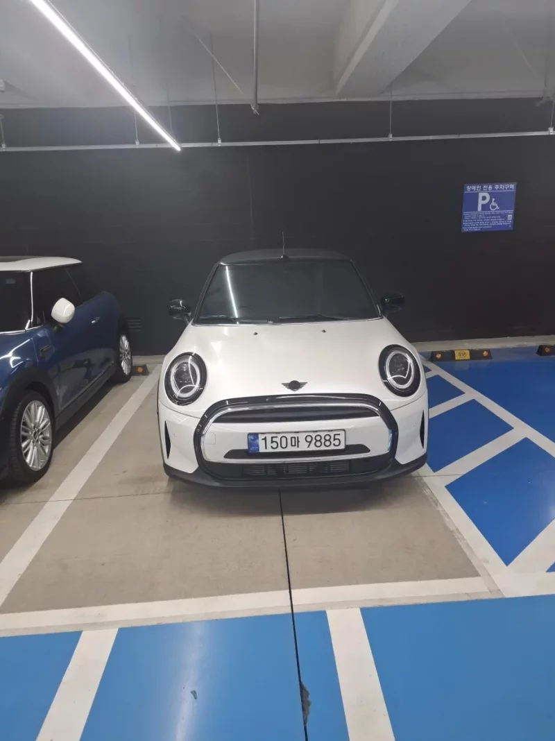 MINI Cooper Convertible