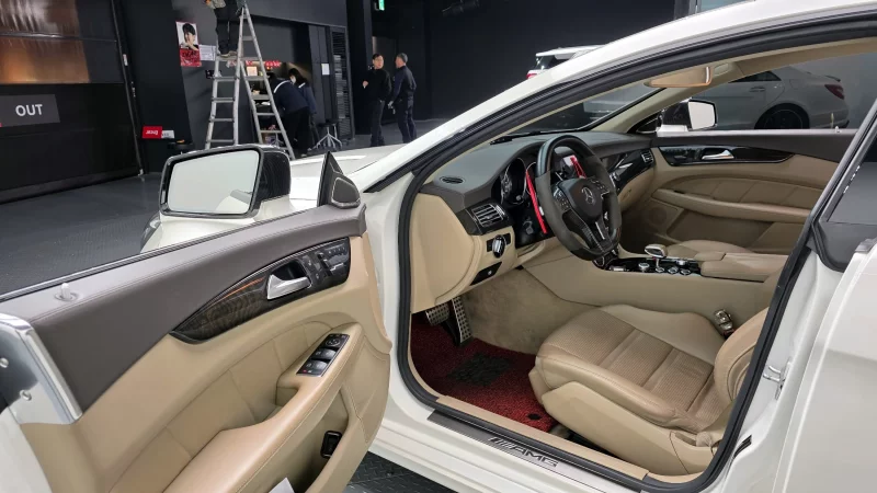 Mercedes-Benz CLS-Class