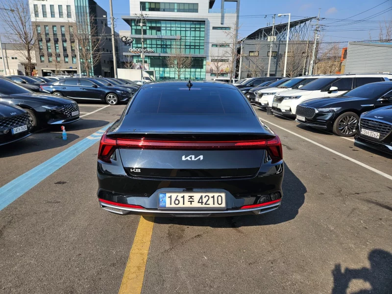 Kia K8