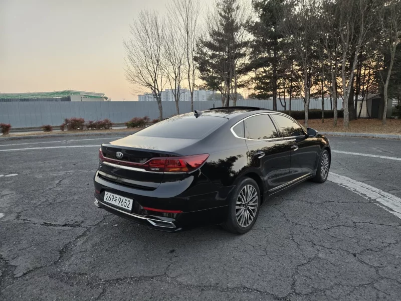 Kia K7