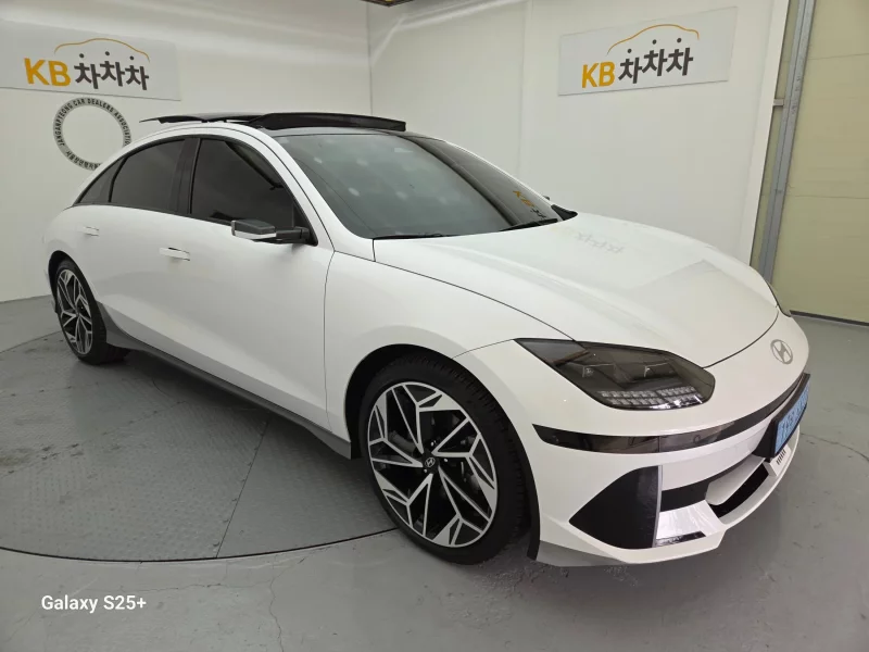 Hyundai Ioniq 6