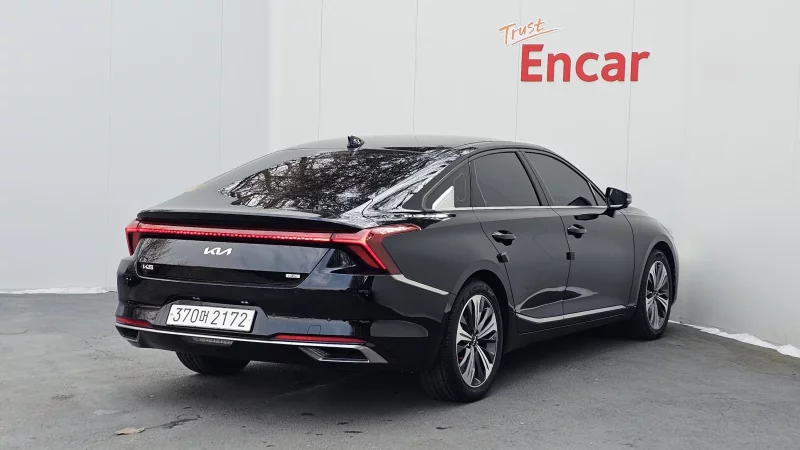 Kia K8