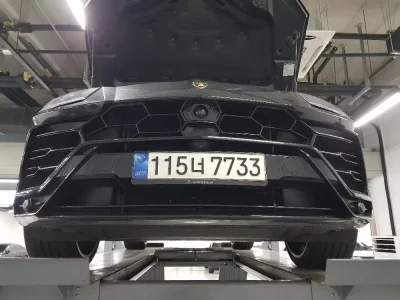 Lamborghini URUS