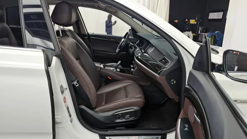 BMW 5-Series Gran Turismo