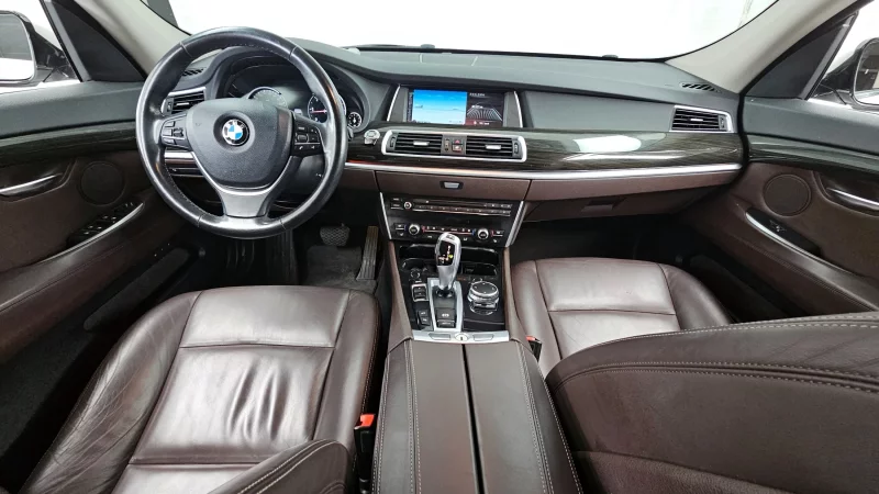 BMW 5-Series Gran Turismo